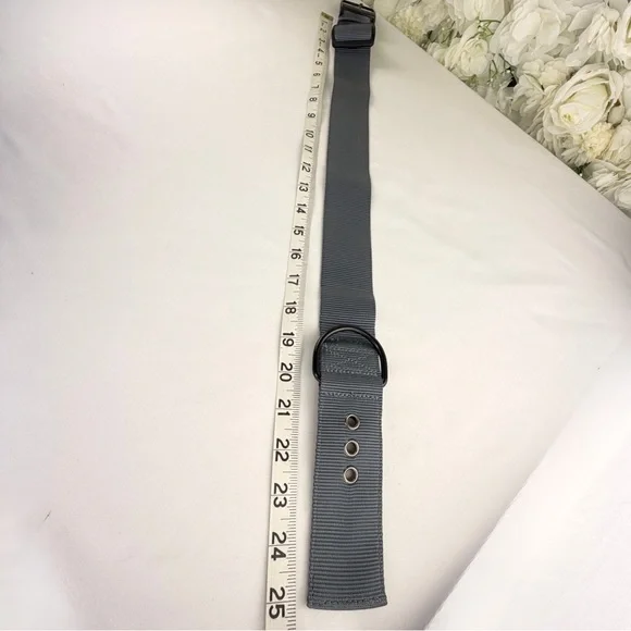 🐾 Durable Gray Adjustable Dog Collar – Heavy-Duty Nylon w/ Black Hardware - Picture 4 of 8